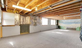 2801 Waterfront Ave, Algonquin, IL 60102