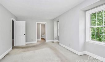 4210 Pepperidge Dr, Charlotte, NC 28226