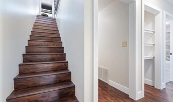3 Britten Cir, Bella Vista, AR 72715