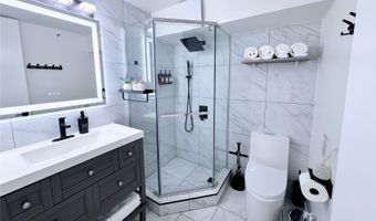 445 Seaside Ave 2921, Honolulu, HI 96815