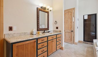 28 WHITE CLOUD Dr, Breckenridge, CO 80424