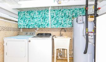 98-228 Aiea Kai Pl, Aiea, HI 96701