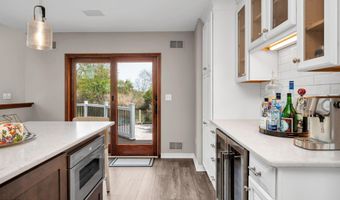 450 E Bay Ave, Barnegat, NJ 08005