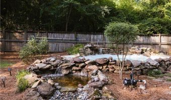 640 Tallassee Rd, Athens, GA 30606
