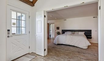431 McGregor Pt, Alburgh, VT 05440