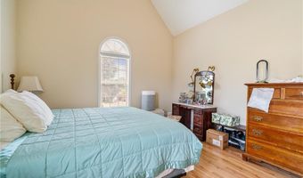 230 Hardwood Ct, Adairsville, GA 30103