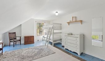 11 Linden St, Bath, ME 04530