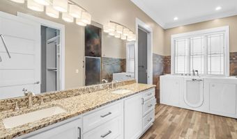 3023 Marina Dr, Athens, AL 35611