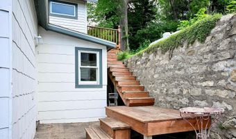603 S Main St, Alma, WI 54610