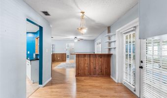 905 VAN Dr, Auburndale, FL 33823