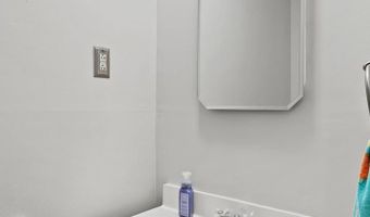 13001 BEECHTREE Ln, Bowie, MD 20715