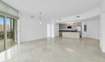 3131 NE 188th St 2-1005, Aventura, FL 33180