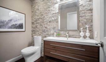 59 Meadowbrook Country Club Estates Drive Est, Ballwin, MO 63011