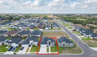 915 Pecan St, Alton, TX 78573