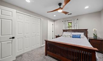 1135 Royal Dr, Amherst, OH 44001