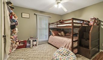 82 Tower Way, Allardt, TN 38504