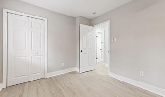 7120 Bienville Dr, Biloxi, MS 39532