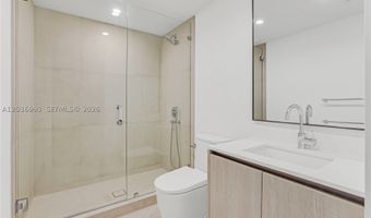 9221 E Bay Harbor Dr 512, Bay Harbor Islands, FL 33154