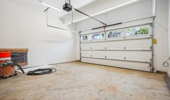 10033 CLUE Dr, Bethesda, MD 20817