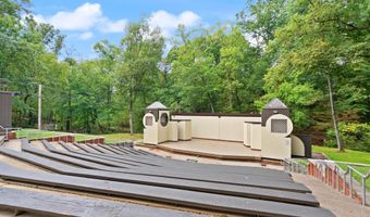 217 N EMERSON St, Arlington, VA 22203