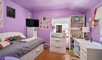 139 Lakewood Ave, West View, PA 15229