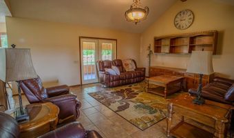 68 Smart Rd, Baxley, GA 31513