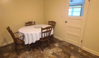 814 Sinclair St, Bottineau, ND 58318