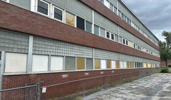 230 School St, Bennington, VT 05201