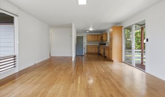 82 MALIA St, Hilo, HI 96720