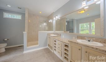 17 Berry Hill Rd, Asheville, NC 28806