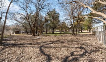 136 Oak Creek Dr, Anna, TX 75409