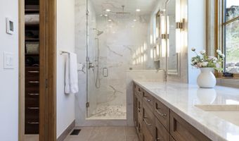 5205 Longsun Ln, Avon, CO 81620