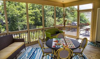 153 Berkshire Loop, Crossville, TN 38558