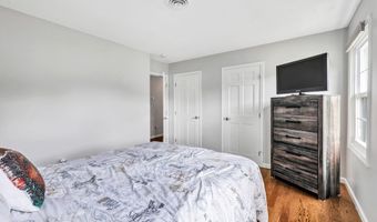 75 Brookside Pl, Cheshire, CT 06410