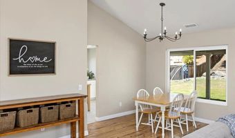 1561 Conway Dr, Escondido, CA 92027