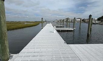 602 W Ft Macon Rd 132, Atlantic Beach, NC 28512