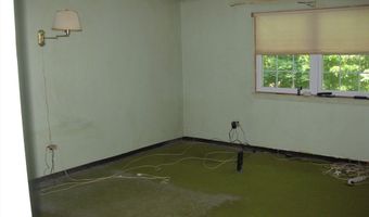 22 Kingswood Dr 6F, Abington, MA 02351