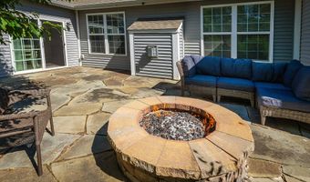 9239 Thames Dr, Avon, IN 46123