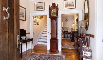10 Bull St, Newport, RI 02840