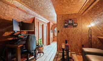 454 Wild Turkey Trl, Augusta, WV 26704