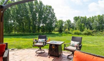 1101 W STARVIEW Ct, Appleton, WI 54913