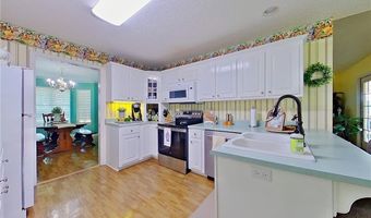 398 Cotton Rd, Alma, GA 31510