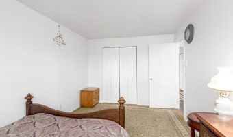 280 E Main St APT E6, Clinton, CT 06413