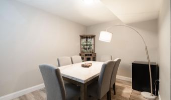 42 CAVENDISH Dr 42, Ambler, PA 19002