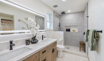 61-284 Kamehameha Hwy, Haleiwa, HI 96712