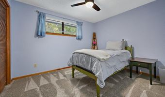 1825 HICKORY Ln, Atlantic Beach, FL 32233