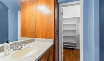 17 Foster Ln, Bella Vista, AR 72715