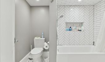 467 E 8th 1A, Boston, MA 02127