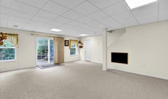 9 COURTNEY REA Cir, Reading, PA 19606