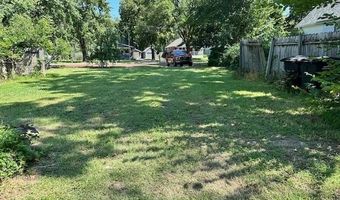 221 E Broadway Ave, Augusta, KS 67010